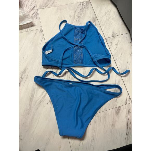 Bikini Blue Size M 2 piece swimwear - Picture 3 of 3